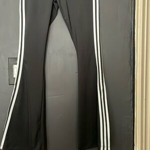 Adidas sports pants wide leg.